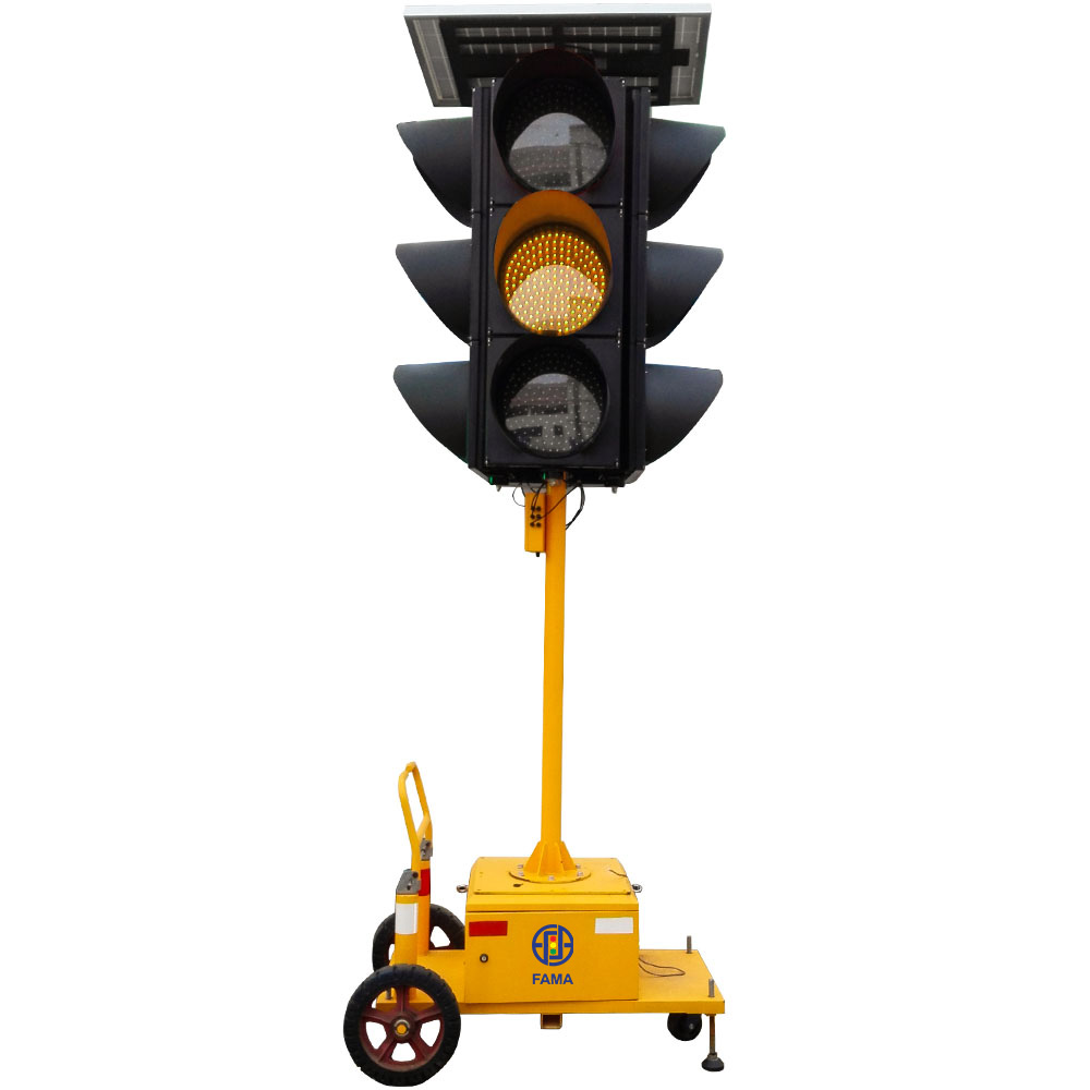 Semáforo móvil integrado con energía solar