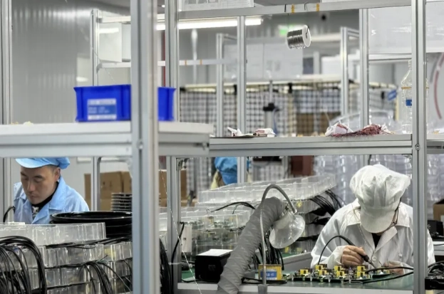 Las señales acústicas peatonales FAMA con carcasa de plástico superan las 7.500 unidades vendidas en noviembre y se han instalado en más de 1.000 intersecciones. Las señales acústicas peatonales FAMA con carcasa de plástico superan las 7.500 unidades vendidas en noviembre y se han instalado en más de 1.000 intersecciones.