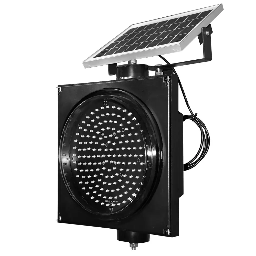 Señales de tráfico con luz intermitente amarilla